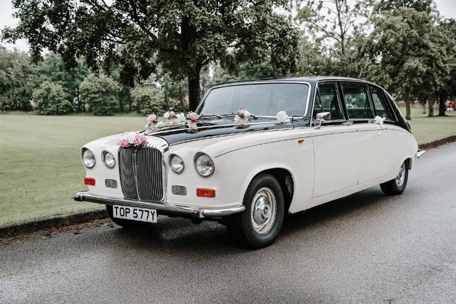 Consider These Wedding Car Ideas if You Want to Make a Grand Entrance on Your Special Day