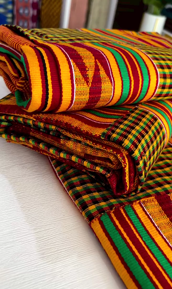 H.G Kente Royal collection HGC102